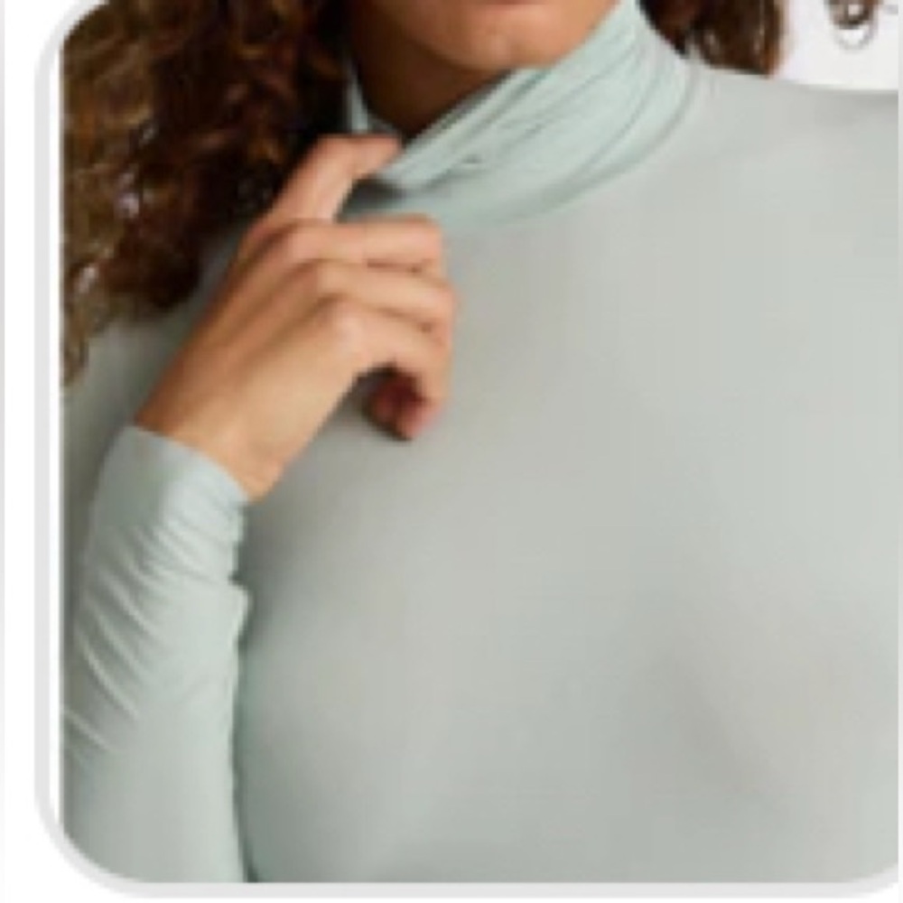 Commando Butter Turtleneck Bodysuit | Jade Extra Small XS